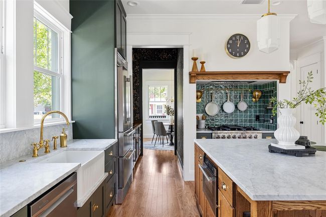 101 E Lambright St, House other with 4 bedrooms, 4 bathrooms and null parking in TAMPA FL | Image 6
