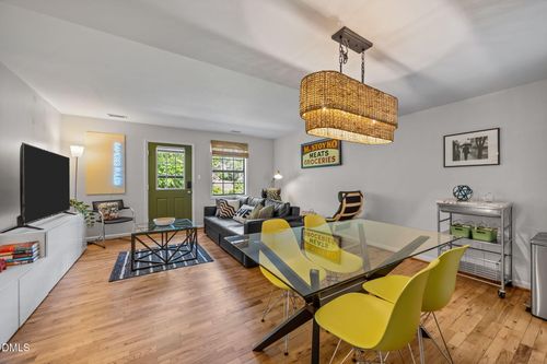 b19-105 Fidelity St, Carrboro, NC, 27510-2065 | Card Image