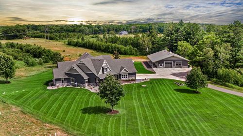 25635 Vassar St Ne, Stacy, MN, 55079-3227 | Card Image
