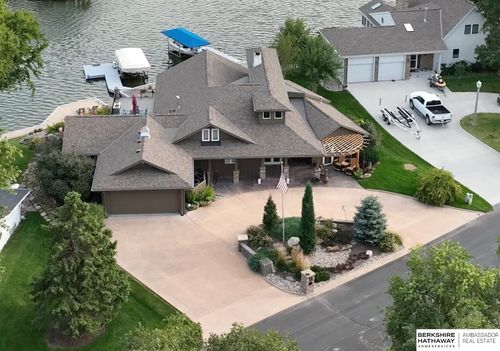 106 Abbey Lndg, Valley, NE, 68064-9332 | Card Image