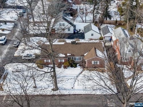 149 Allen St, Hackensack, NJ, 07601-1610 | Card Image