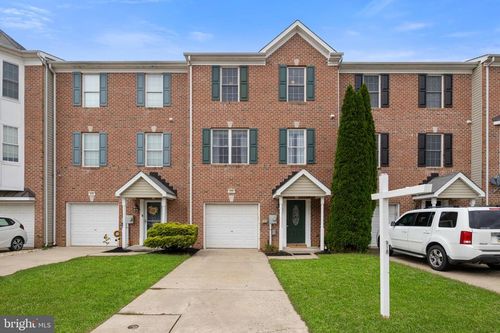 232 N Front St, NEW FREEDOM, PA, 17349-9602 | Card Image