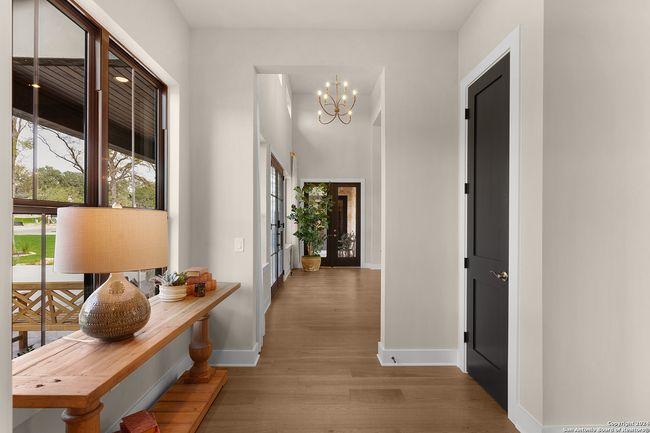 8170 Blue Oak, House other with 4 bedrooms, 5 bathrooms and null parking in Garden Ridge TX | Image 22