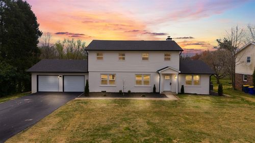 1135 Cedarwood Way, Bowling Green, KY, 42104-4369 | Card Image