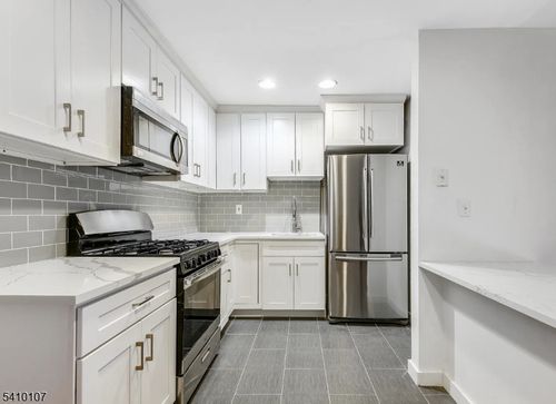 apt-2k-171 Vose Ave, South Orange, NJ, 07079-2035 | Card Image