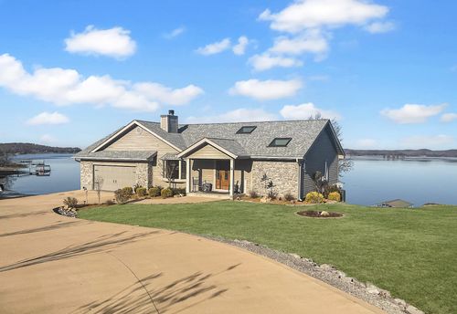 74 John Downs Ct, New Concord, KY, 42076-9435 | Card Image