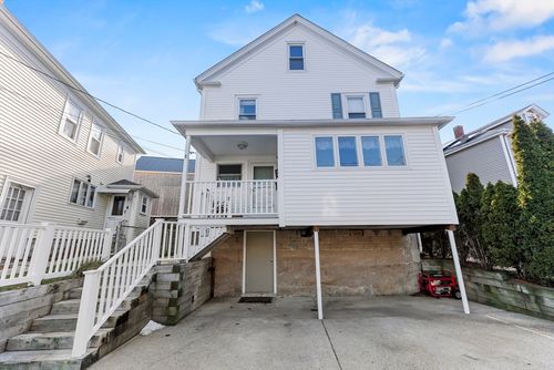 8 Peck Ave, Plymouth, MA, 02360-4104 | Card Image