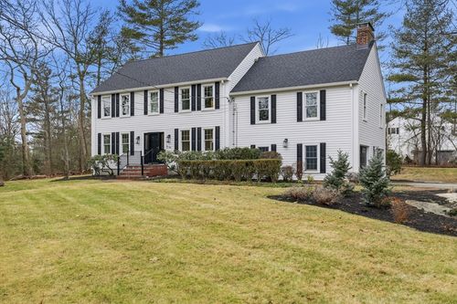 96 Forest Ave, Cohasset, MA, 02025-1361 | Card Image