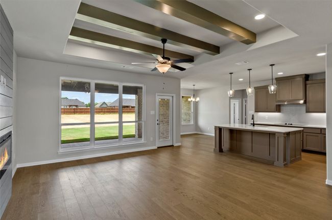 205 Stuart St, House other with 3 bedrooms, 3 bathrooms and null parking in Paradise TX | Image 6