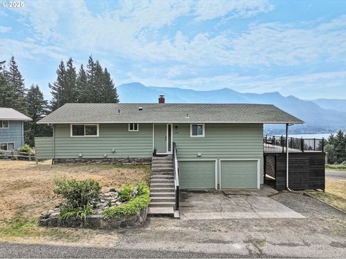 270 Ne Wisteria Way, Stevenson, WA, 98648-4204 | Card Image