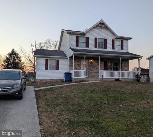 15 Yorktowne Ct, LITTLESTOWN, PA, 17340-1550 | Card Image