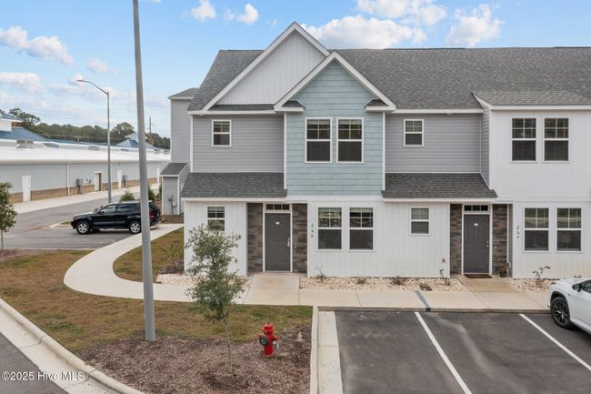 266 Sandy Cove Ln, Townhouse with 3 bedrooms, 4 bathrooms and null parking in Sneads Ferry NC | Image 11