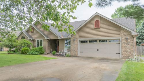 208 E Terrace Bay Ct, Monticello, IN, 47960-2758 | Card Image