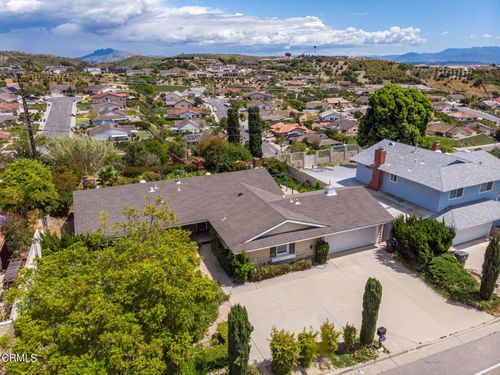 1074 Colina Vis, Ventura, CA, 93003-1364 | Card Image
