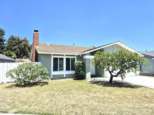 386 Otono Ct, Camarillo, CA, 93012-6822 | Card Image