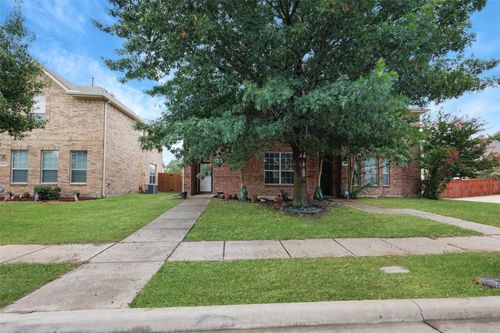 5436 Jacob Dr, Grand Prairie, TX, 75052-2730 | Card Image