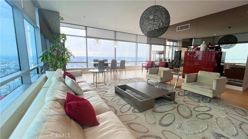 unit-44a-900 W Olympic Blvd, Los Angeles, CA, 90015-1396 | Card Image