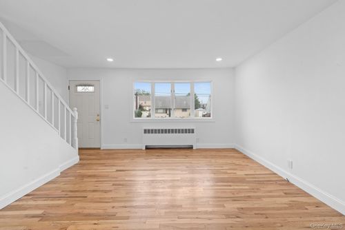 2573 Legion St, Bellmore, NY, 11710-4919 | Card Image