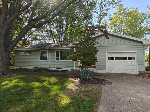 1880 W Ogden Cir, Benton Harbor, MI, 49022-6560 | Card Image