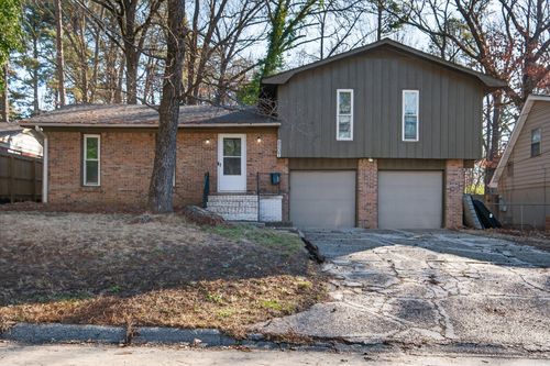 8207 Dreher Ln, Little Rock, AR, 72209-4817 | Card Image