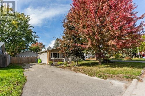 73 Promenade Dr, Sault Ste. Marie, ON, P6B5J5 | Card Image