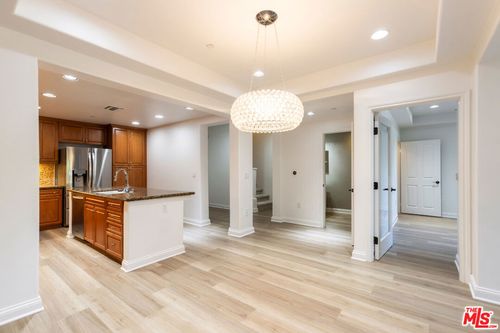 113-12975 Agustin Pl, Playa Vista, CA, 90094-2396 | Card Image