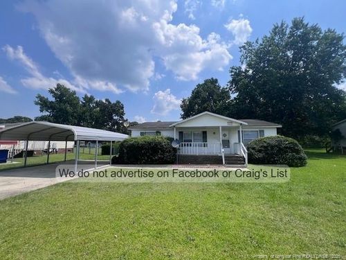 1409 Darby Dr, Raeford, NC, 28376-8463 | Card Image