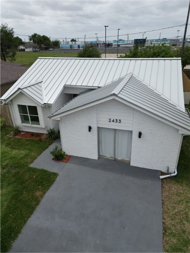 2433 Allencrest Dr, House other with 3 bedrooms, 2 bathrooms and null parking in Corpus Christi TX | Image 22