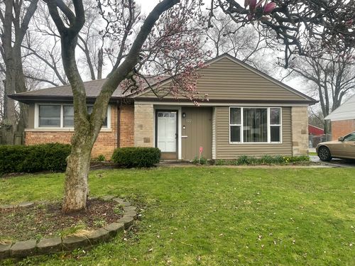 322 Nassau St, Park Forest, IL, 60466-2302 | Card Image