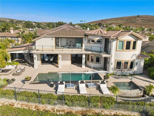 2483 Santa Bella Pl, Westlake Village, CA, 91362-5152 | Card Image