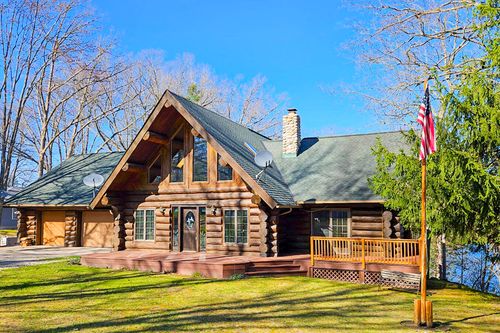 11550 N Hilltop Dr, Irons, MI, 49644-9665 | Card Image