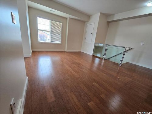 1610-1015 Patrick Cres, Saskatoon, SK, S7W0M3 | Card Image