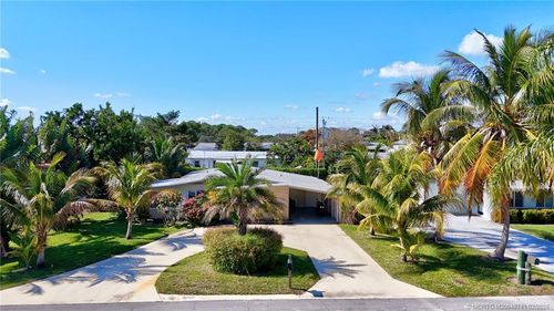 3668 Melba Dr, Jensen Beach, FL, 34957-3865 | Card Image