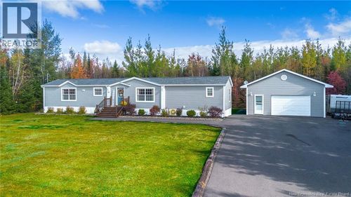 27 Carrie St, Rusagonis, NB, E3B0T2 | Card Image