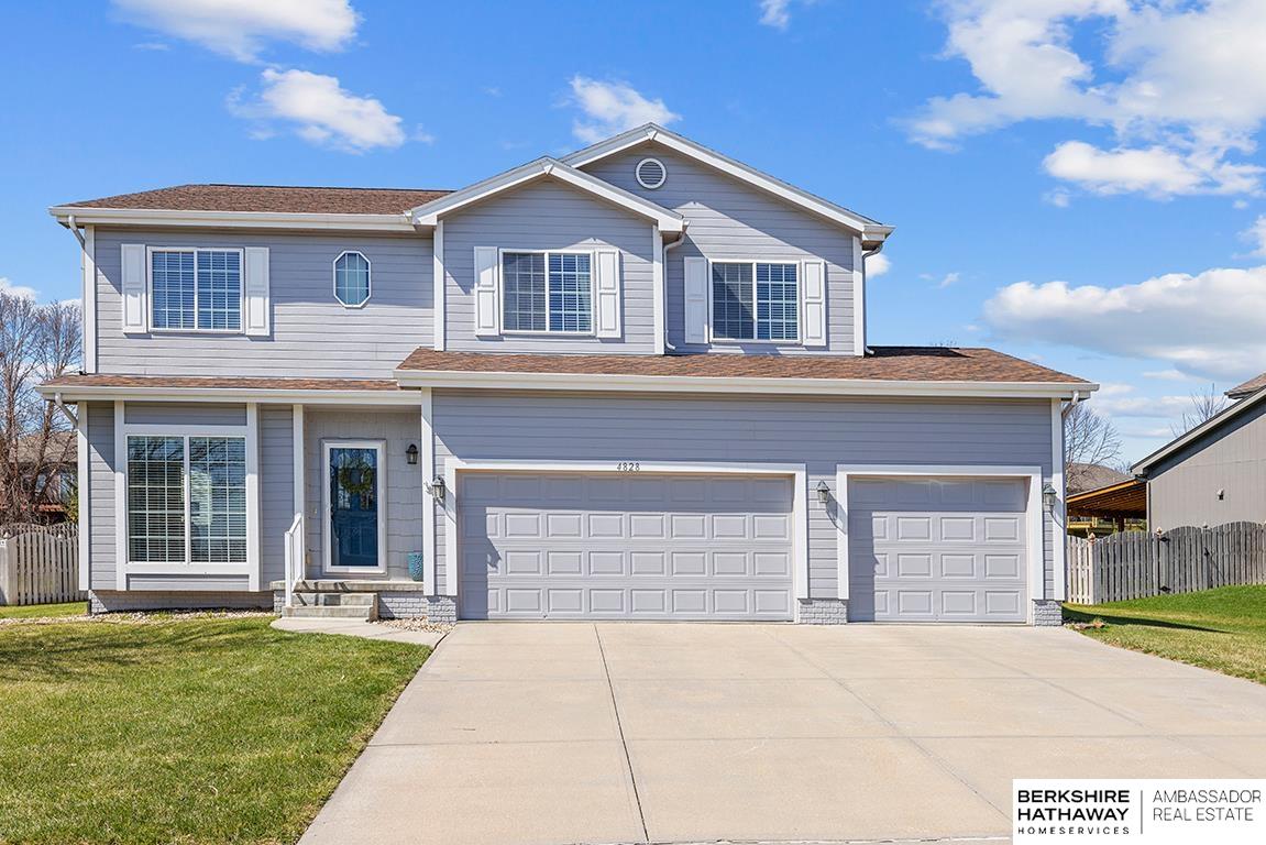 160th Ave, Omaha, NE 68116