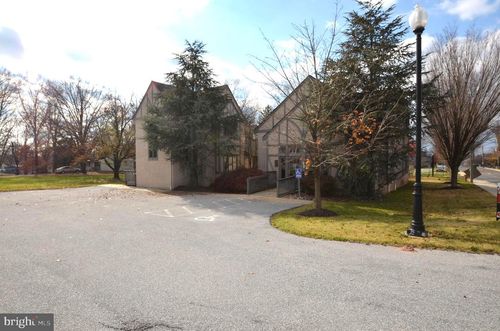 2108 E High St, Pottstown, PA, 19464-3205 | Card Image