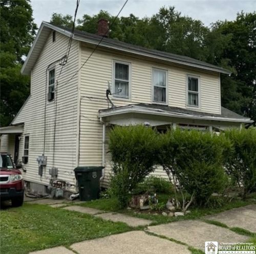 31 Hazzard St, Jamestown, NY, 14701-6808 | Card Image