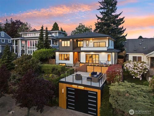 6008 34th Ave Nw, Seattle, WA, 98107-2618 | Card Image