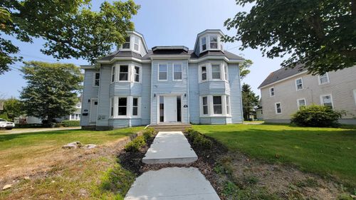 477-479 Main St, Yarmouth, NS, B5A1H2 | Card Image
