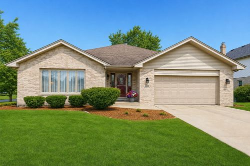 1253 Saint Charles Dr, Lockport, IL, 60441-3394 | Card Image