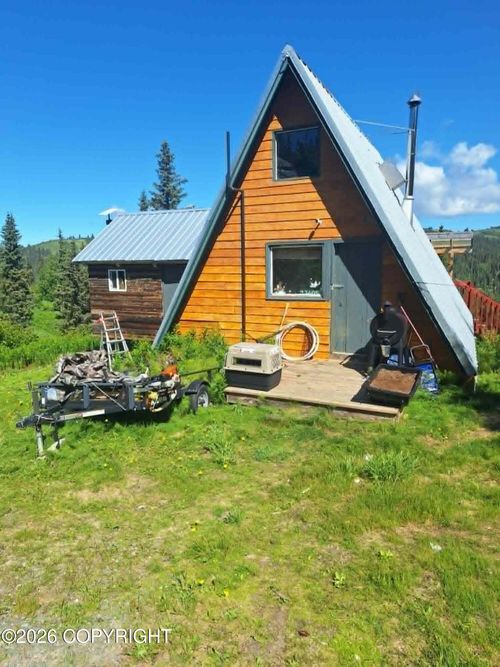 36052 N Fork Rd, Anchor Point, AK, 99556-9182 | Card Image