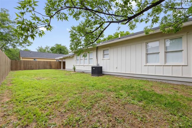 1303 Coggin Ave, House other with 3 bedrooms, 2 bathrooms and null parking in Brownwood TX | Image 30