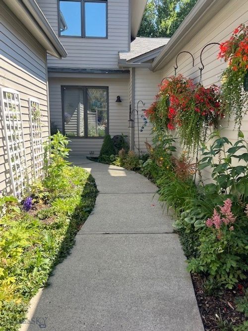 apt-b-3 Gallatin Dr, Bozeman, MT, 59718-1506 | Card Image