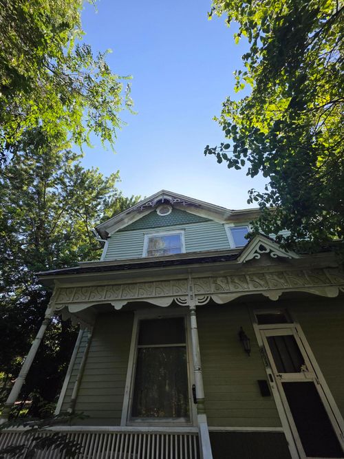 803 Prospect Ave, Carthage, MO, 64836-1433 | Card Image