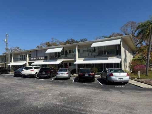 600-4143 57th St N, KENNETH CITY, FL, 33709-5403 | Card Image
