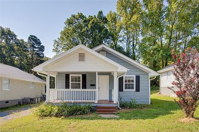 211 Armfield Avenue, House other with 2 bedrooms, 1 bathrooms and null parking in Asheboro NC | Image 1