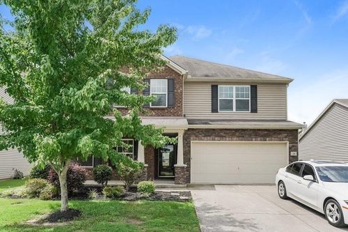 30 Shady Valley Dr, Lebanon, TN, 37087-7632 | Card Image