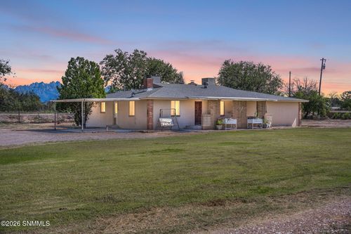 807 Aliyah Rd, Las Cruces, NM, 88007-5183 | Card Image