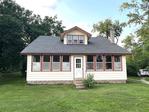 91 E Prosper Rd, Falmouth, MI, 49632-9608 | Card Image