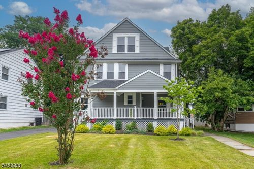 231 Highland Ave, Orange, NJ, 07050-3207 | Card Image